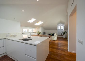 Quadrilocale Strada San Vincenzo, Torino (zona Precollina) - foto 16