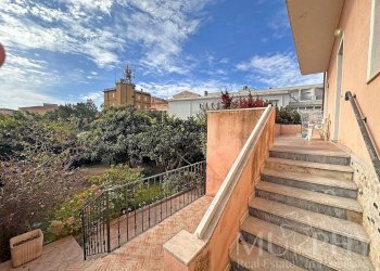 Quadrilocale Via Brigata Sassari, La Maddalena - foto 3