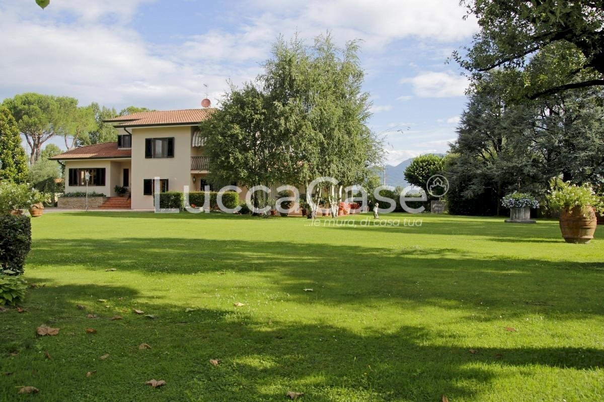 Villa Lucca (zona Picciorana) - foto 2