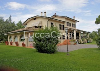 Villa Lucca (zona Picciorana) - foto 1