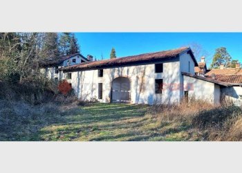 Historic Residence strada dei losani, 55, Pinerolo - photo 19