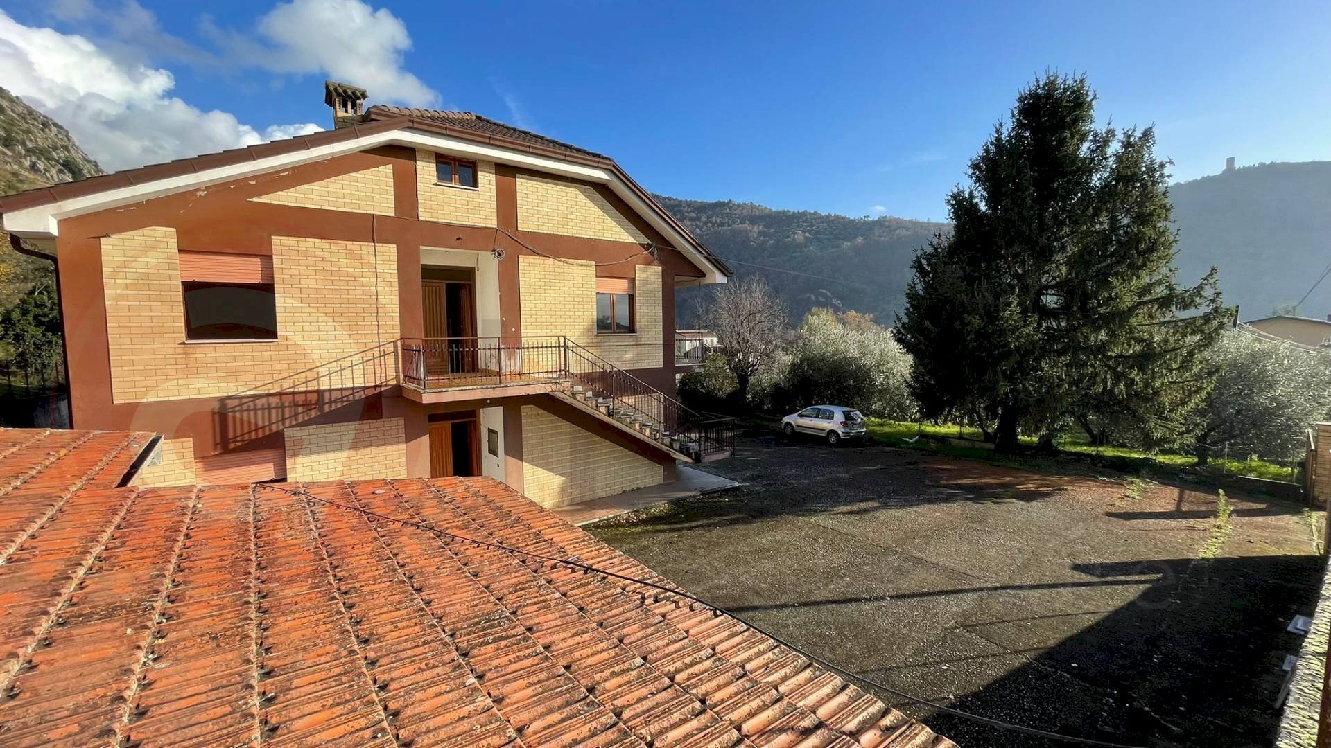 Semi-detached Villa Via Littorio, Roccasecca - photo 2