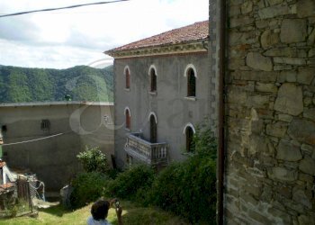 Stabile - Palazzo Località Casa Nasci, Alto Reno Terme - foto 2