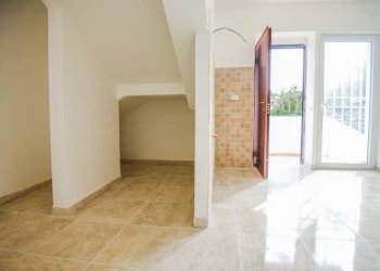 One-room apartment Via Tommaso Traetta, Roma (neighborhood Infernetto) - photo 8