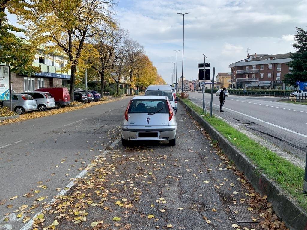 Zona - Other Cadeo - photo 1