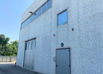 Facciata - Capannone Piacenza - foto 1