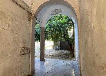 Interno palazzo - Box via Torta, 7, Piacenza - foto 3