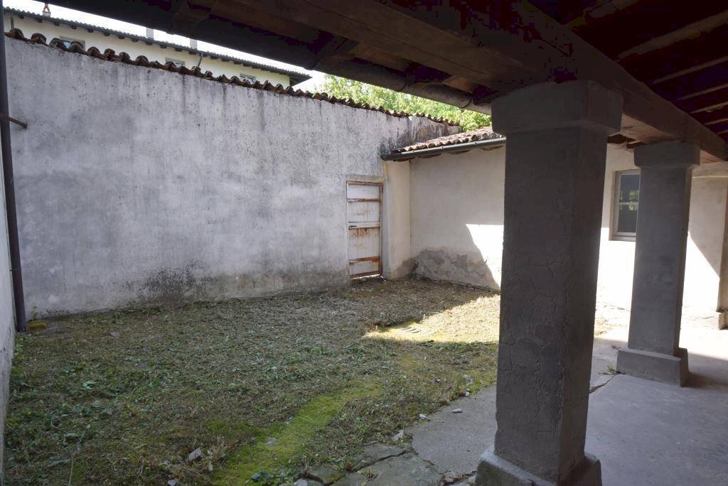 Giardino - Four-room apartment Piacenza - photo 2