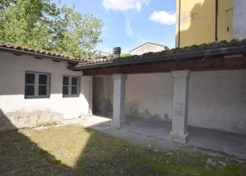 Cortile interno - Quadrilocale Piacenza - foto 1