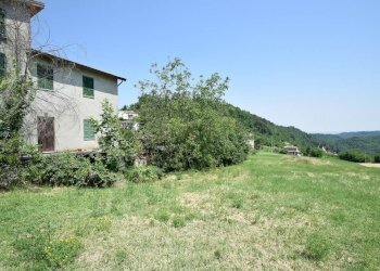 Terreno - Independent house Gropparello - photo 1