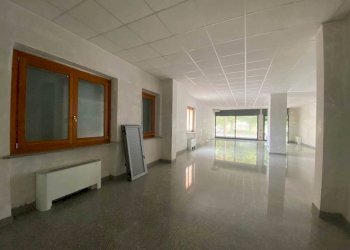 Interno palazzo - Negozio Rottofreno - foto 3