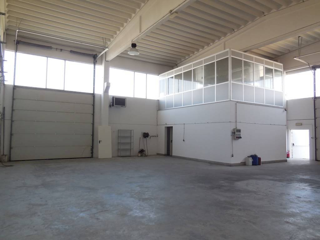 Interno non residenziale - Shed Podenzano - photo 1