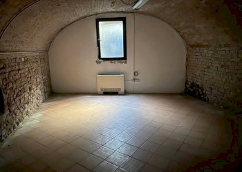 Stanza non arredata - Office Piacenza - photo 17