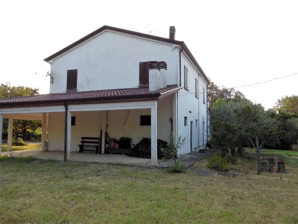 SAM_1209.JPG - Rustico Montescudo - Monte Colombo - foto 2