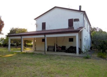 SAM_1208.JPG - Rustico Montescudo - Monte Colombo - foto 25