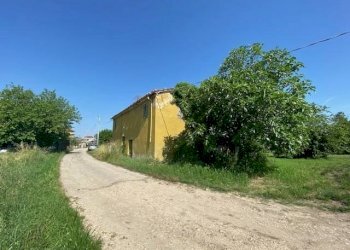 IMG_4235.jpg - Rustico via Enrico Fermi, 7, Misano Adriatico - foto 3