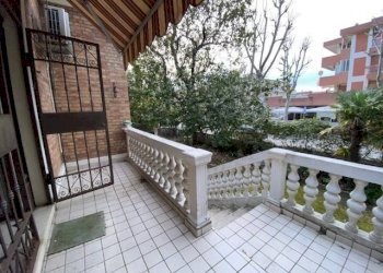 IMG_3173.jpg - Villa viale Oliveti, Rimini - foto 3