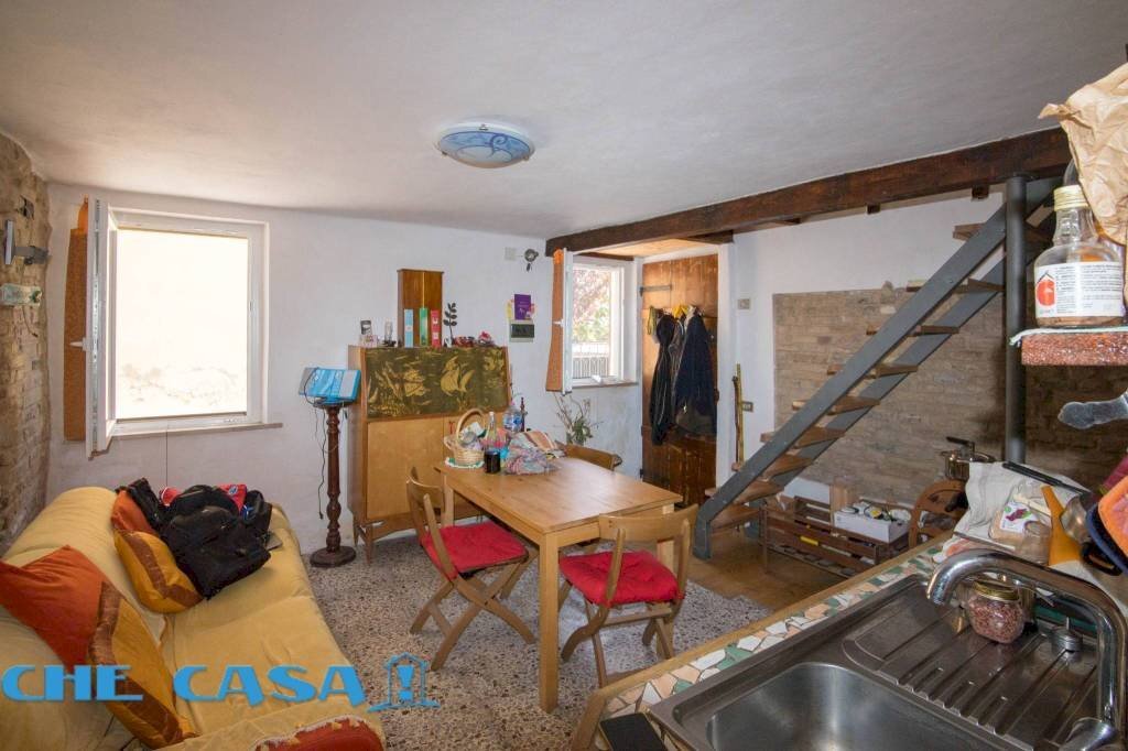 Soggiorno - Casa indipendente via Sant'Ansovino, 467, Saludecio - foto 2