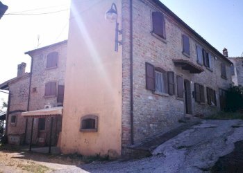 Trilocale via Calfabbro, Tavoleto - foto 2