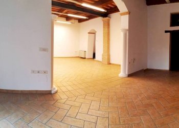 Stabile - Palazzo Morciano di Romagna - foto 19