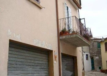 Stabile - Palazzo Monte Grimano Terme - foto 2