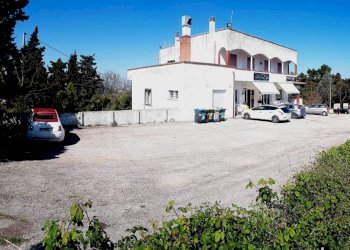 Stabile - Palazzo via Camillo Benso di Cavour, 1, San Clemente - foto 1