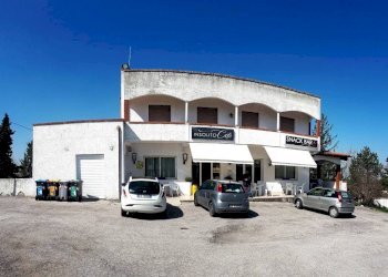 Stabile - Palazzo via Camillo Benso di Cavour, 1, San Clemente - foto 2