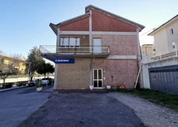 Negozio San Clemente - foto 4