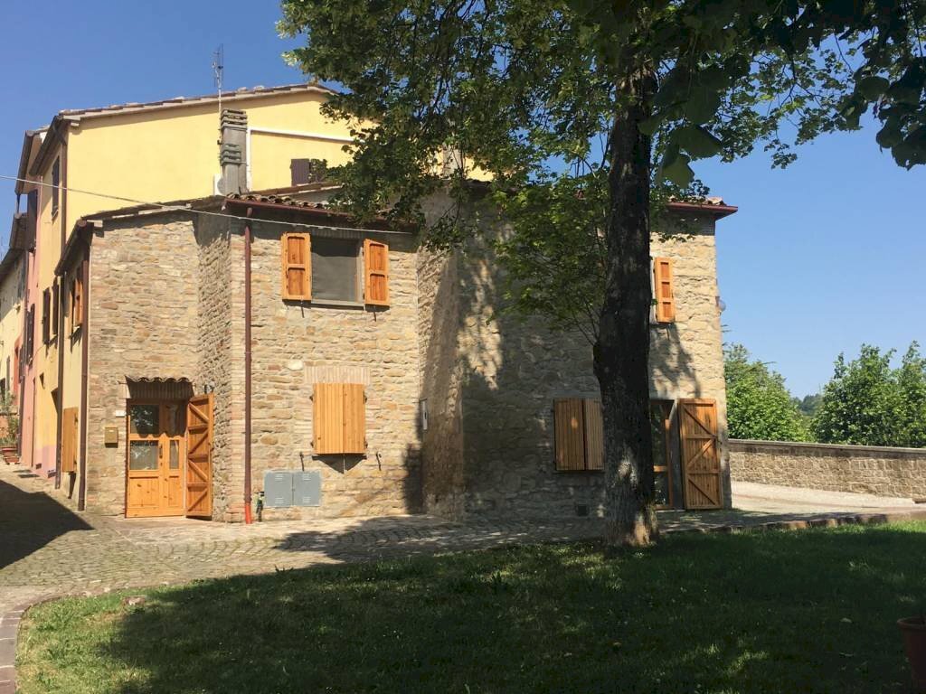 Independent house Sassocorvaro Auditore - photo 1