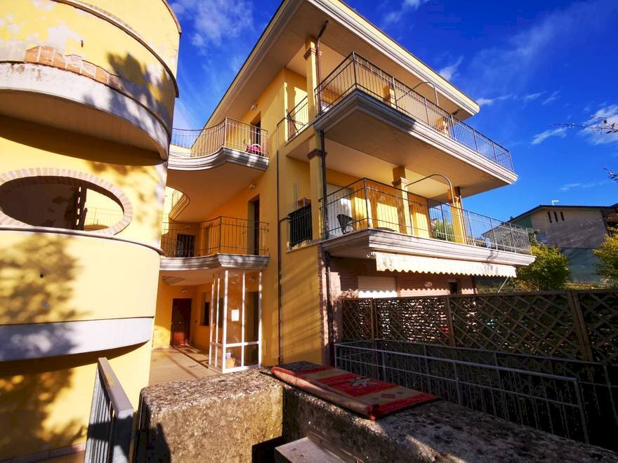 Trilocale Tavoleto - foto 3