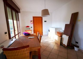 Quadrilocale via Gioacchino Rossini, Tavoleto - foto 2