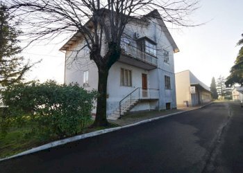 Quadrilocale piazza Giardini Raffaello Sanzio, Tavoleto - foto 2