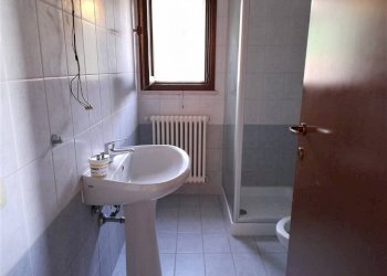 bagno tavernetta - Villa Montescudo - Monte Colombo - foto 12