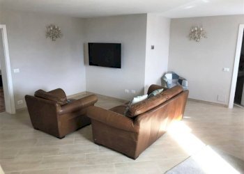 soggiorno - Villa Montescudo - Monte Colombo - foto 5