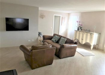 soggiorno - Villa Montescudo - Monte Colombo - foto 6