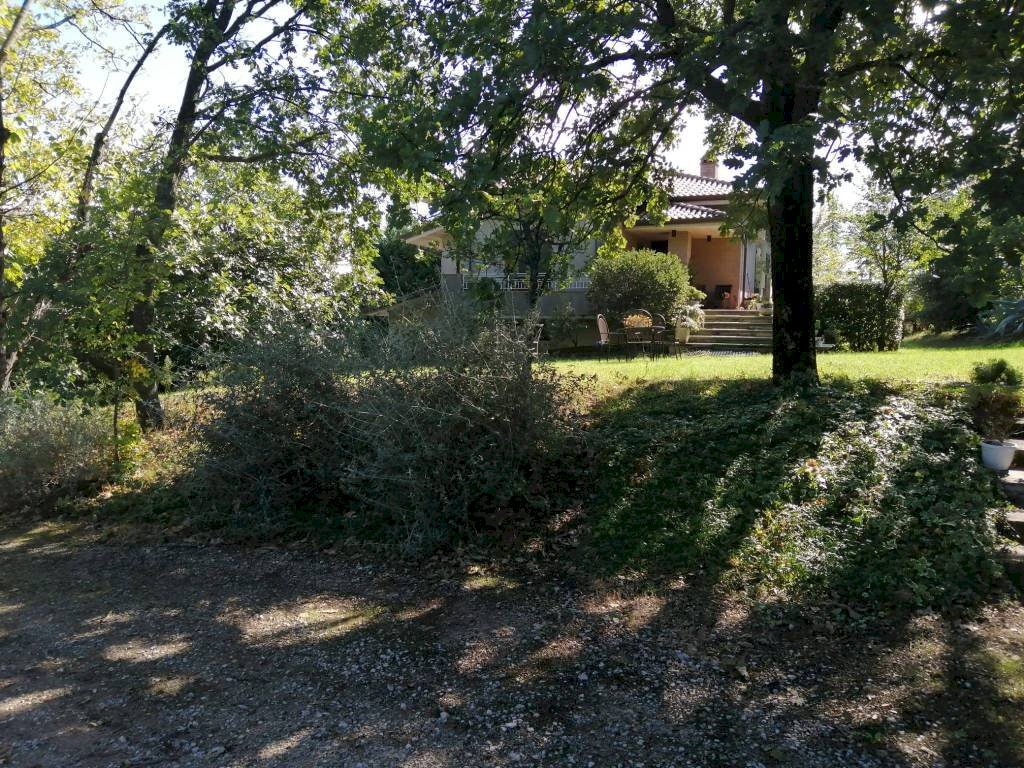 vista villa - Villa via Ripa Bianca, Coriano - photo 3