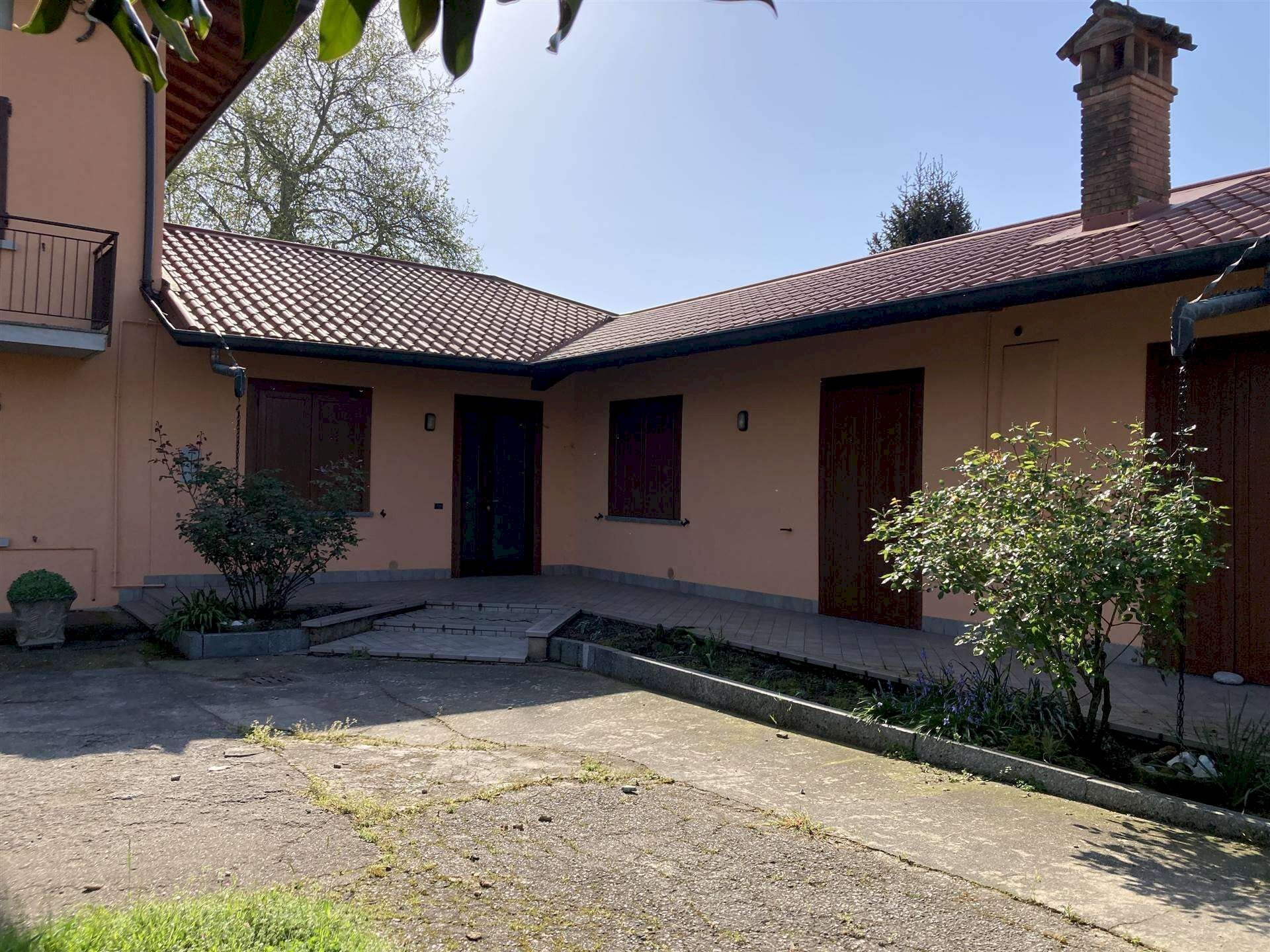 Casa indipendente Cologno al Serio - foto 2