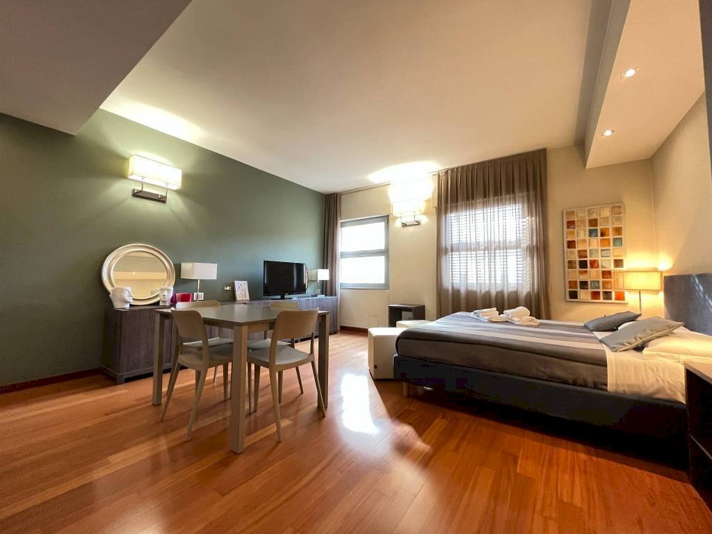 Soggiorno - One-room apartment via Vitruvio, Milano - photo 2