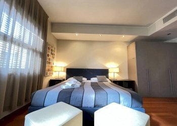 Soggiorno - One-room apartment via Vitruvio, Milano - photo 7