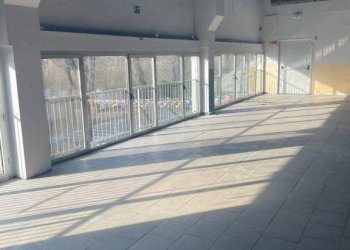 Interno non residenziale - Negozio via Monte Grappa, Pavia - foto 1