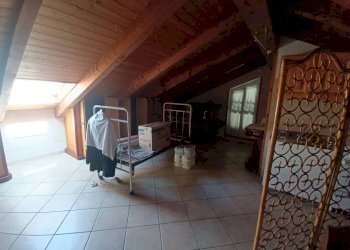 Stanza non arredata - Villa strada Provinciale Monregalese, Mondovì - foto 17