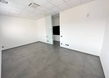 ufficio - Negozio SS42, San Paolo d'Argon - foto 10