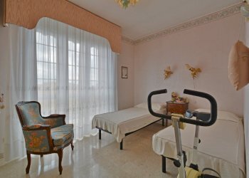 DSC_6936.jpg - Attico Via Roma, San Bartolomeo al Mare - foto 11