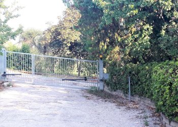 INGRESSO/CANCELLO ELETTRICO - Villa Trifamiliare Senigallia - foto 17