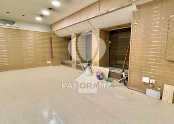 Negozio Corso VI Aprile, Alcamo - foto 1