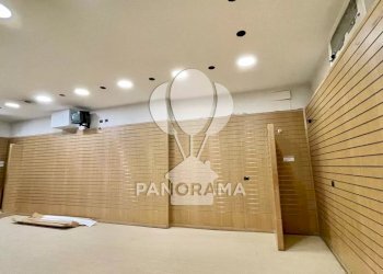 Negozio Corso VI Aprile, Alcamo - foto 3