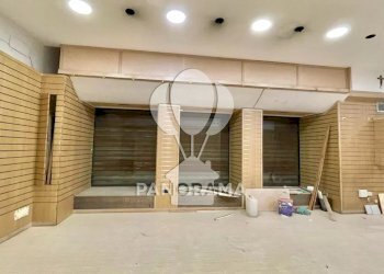 Negozio Corso VI Aprile, Alcamo - foto 5