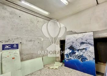 Negozio Corso VI Aprile, Alcamo - foto 7