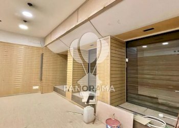 Negozio Corso VI Aprile, Alcamo - foto 9