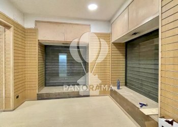 Negozio Corso VI Aprile, Alcamo - foto 11